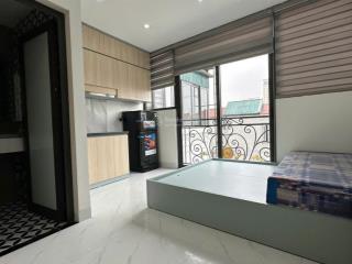 Cho thuê ccmn 25m2 thiết kế studio khép kín full nội thất, có ban công  ngõ hoà bình 7  4,8tr/th