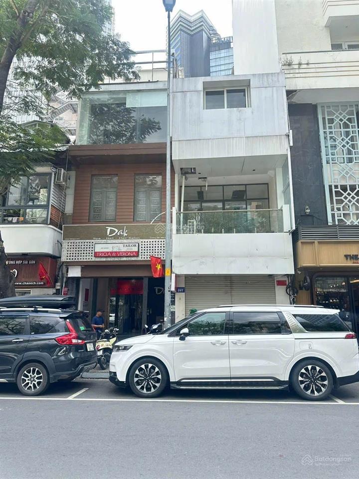 Vị trí siêu đắc địa mặt tiền thương hiệu 3739 đông du, p.bến nghé, quận 1ngay sheraton đồng khởi!