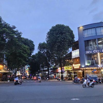 Mặt tiền ngay trần hưng đạo quận 19,5x20mcn 170m2giá 89 tỷđang cho thuê gpxd 1 hầm 7 tầng.