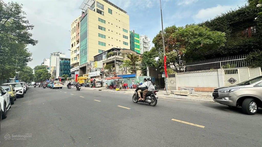 Top 1góc 2 mặt tiền nguyễn bỉnh khiêm+nguyễn đình chiểu16,2x25mctxd 2 hầm 10 tầnggiá 260 tỷ!