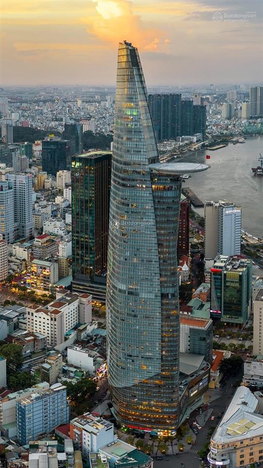 Hot! chuyển nhượng kín tòa nhà 11 tầng hiện đại  mặt tiền hồ tùng mậu ngang 17m dài 20m, 330m đất!
