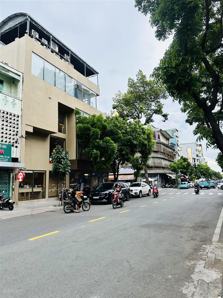 Tòa nhà mặt tiền ký con ,phường bến thành1 hầm 9 tầng hiện đại cách chợ bến thành 200msiêu vị trí