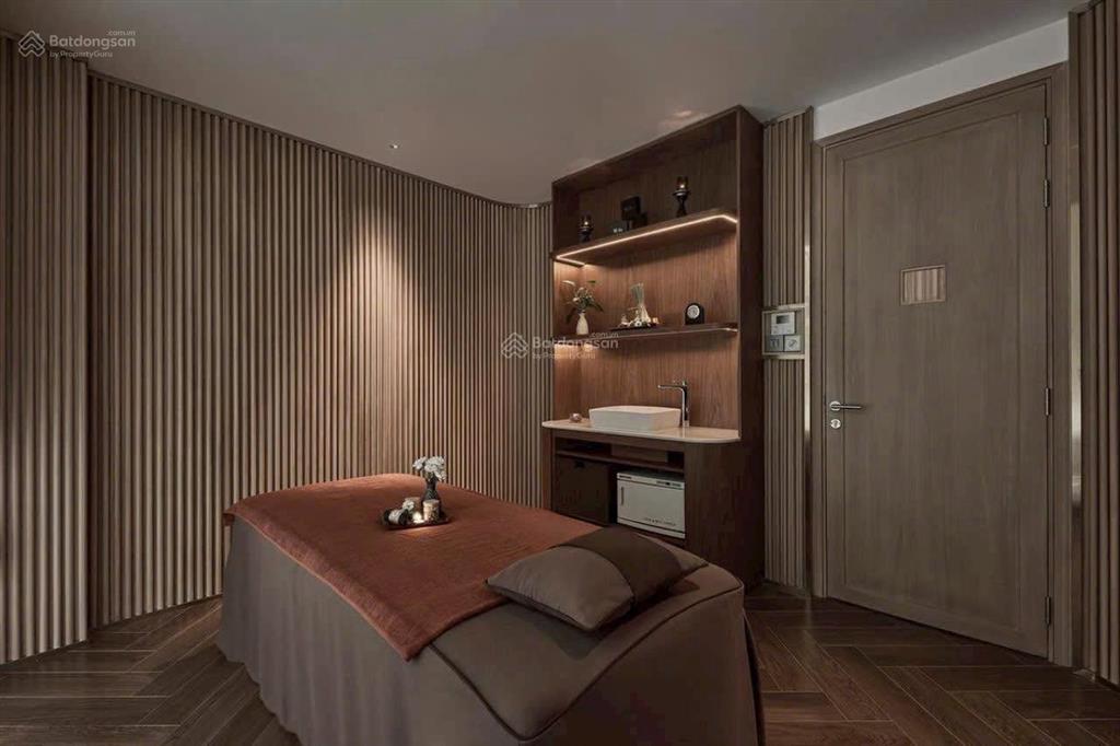 Khách sạn 5 sao vip nhất mặt tiền lý tự trọng 21x20m 2 hầm 11 tầng99 phòng ngay chợ bến thành!