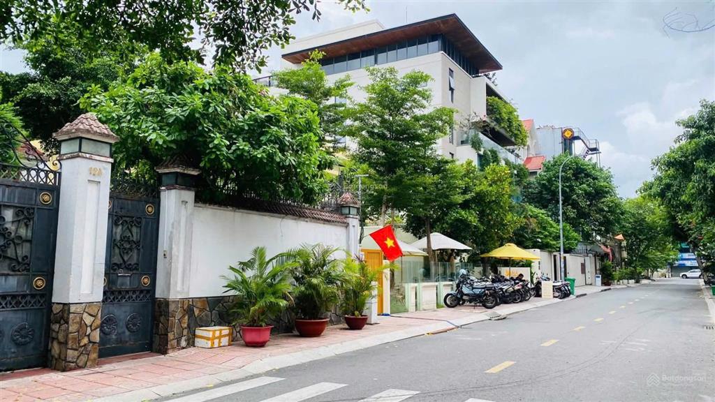 Duy nhất! số 10 lê ngô cát, quận 3 20m dài 32m 630m2 đất3 tầng khu của giới siêu giàu quá vip!