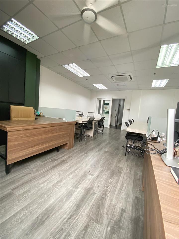 Vp 40m2, 18a nguyễn thị minh khai, phường đa kao, quận 1  giá 16 triệu/tháng