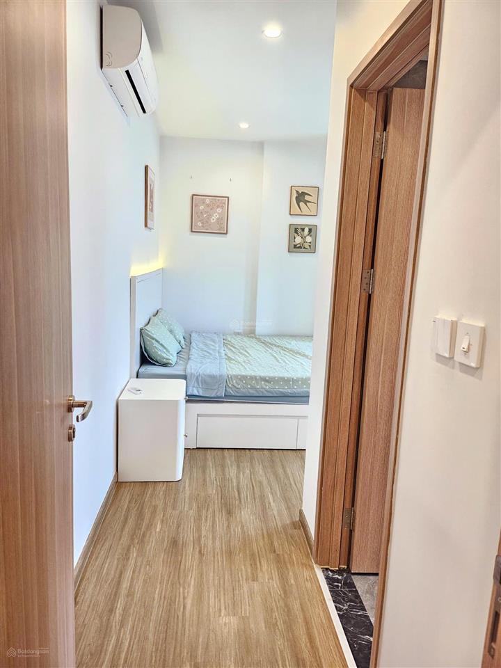 Chủ gửi bán căn 2pn 2wc pavilion, full đồ, view hồ, giá tham khảo tốt trong khu vực