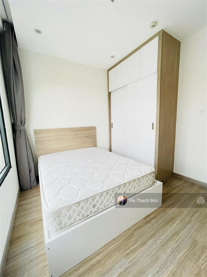 Chính chủ gửi bán căn góc 2pn 2wc 63m2 tòa s2.17, giá chỉ 3,7 tỷ
