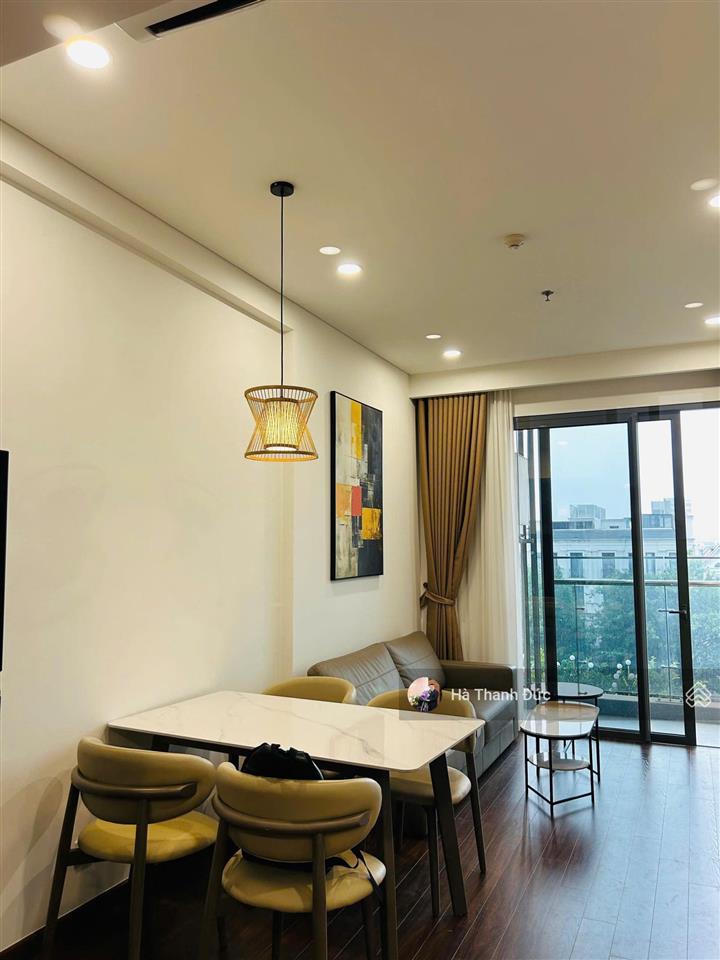 Chính chủ bán căn 2n2wc 63m2 masteri waterfront giá cực tốt