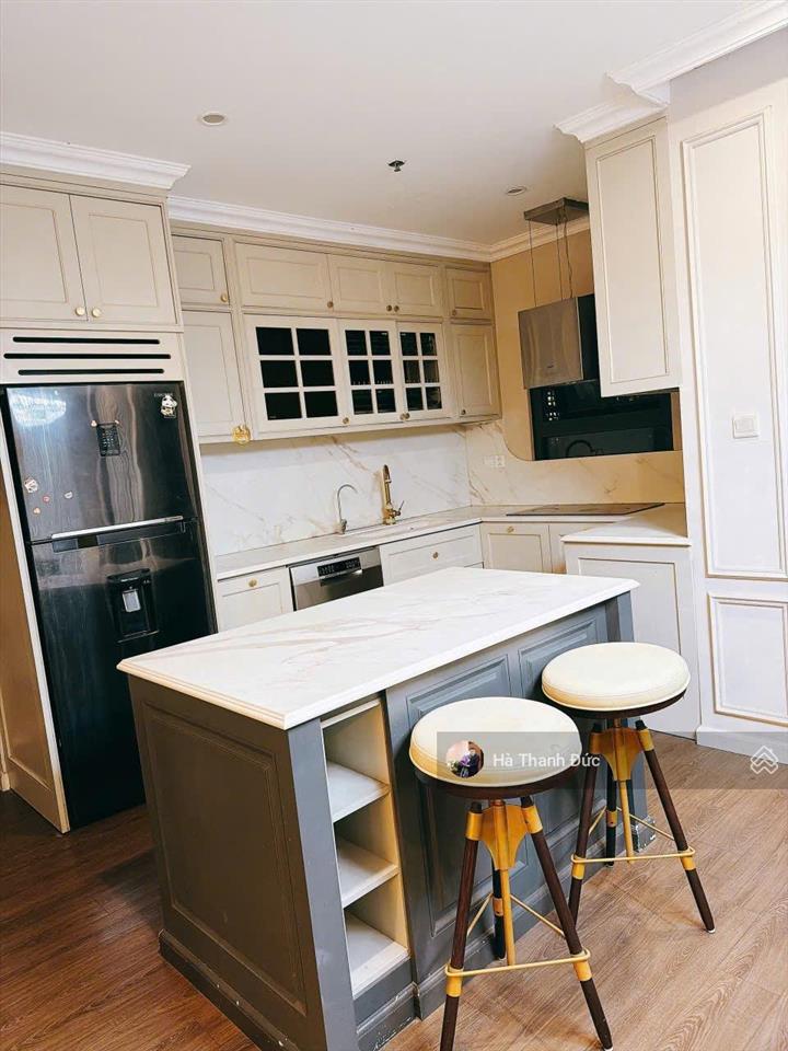 Bán nhanh trong tuần căn 3n2wc 98m view bể bơi giá tốt