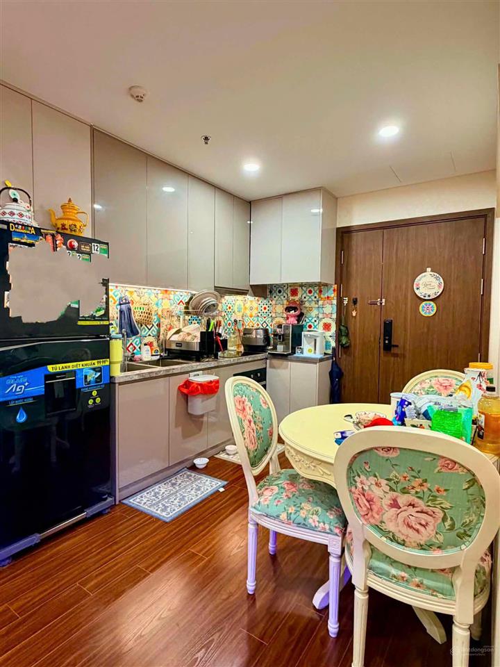 Chủ nhà gửi bán căn 2pn2wc masteri waterfront full nội thất, sẵn sổ giao dịch!