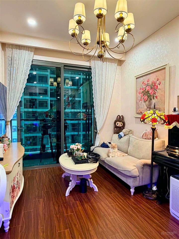 Chủ nhà gửi bán căn 2pn2wc masteri waterfront full nội thất, sẵn sổ giao dịch!