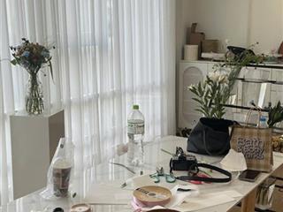 Sang nhượng vài triệu mặt bằng full kính, siêu sáng, sẵn đẹp tại địa chỉ vip 30 mai hắc đế.