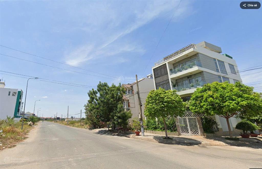 Cuối năm cần bán khuôn đất mt đường tại lâm quang ky, q2. dt 21x18.5  khu vực xây cao tầng  49 tỷ