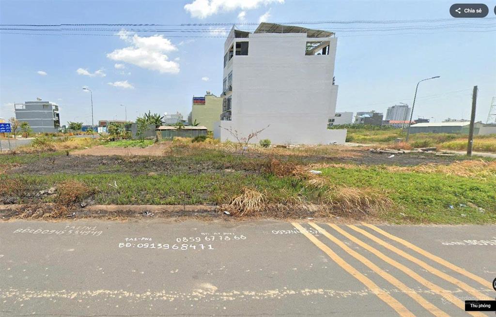 Cuối năm cần bán khuôn đất mt đường tại lâm quang ky, q2. dt 21x18.5  khu vực xây cao tầng  49 tỷ