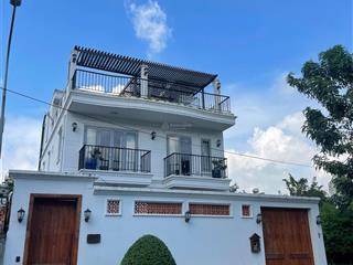 Bán nhanh căn nhà mt tại trương văn bang  7x18.5m  nhà 2 tầng  ctxd 1h + 4t, giá 20 tỷ còn tl