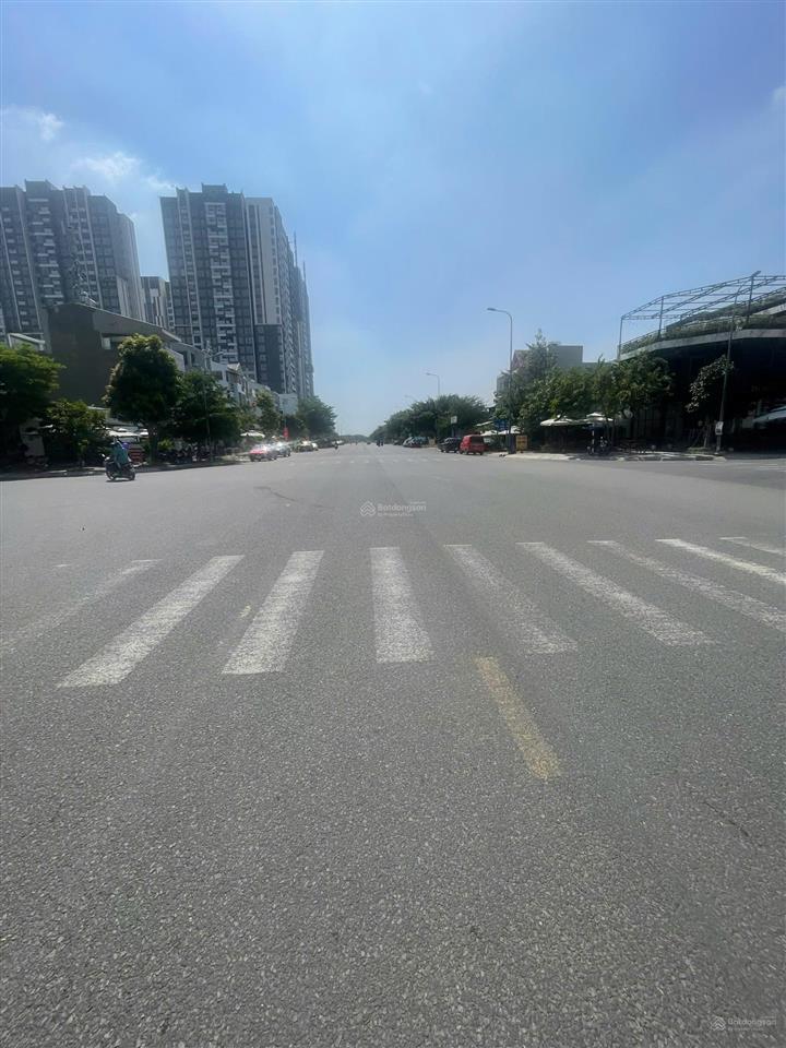 Bán căn nhà c4 mt nguyễn thị định rẻ nhất tuyến đường  7.2x18m  ctxd 1h+7t  giá 30 tỷ còn tl