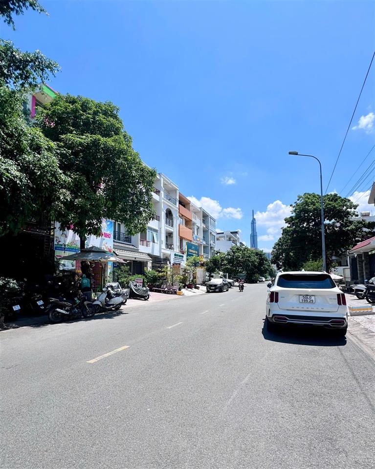 Giá chỉ 35 tỷ  bán căn nhà c4 góc 2mt rẻ nhất an khánh. dt 9.5x30  ctxd 1 hầm + 7 tầng