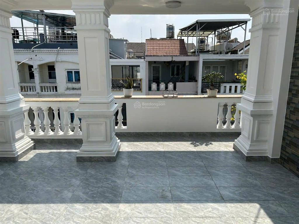 Giá 18.5 tỷ căn nhà 4 tầng mt tại cao đức lân, view công viên  4x20  hđt 48tr/tháng ( 100%)
