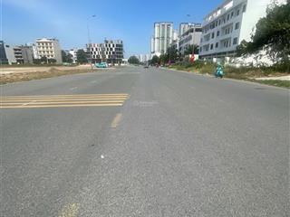 Bán khuôn đất mặt tiền trương văn bang  7x19m  xây cao  giá 36 tỷ còn thương lượng