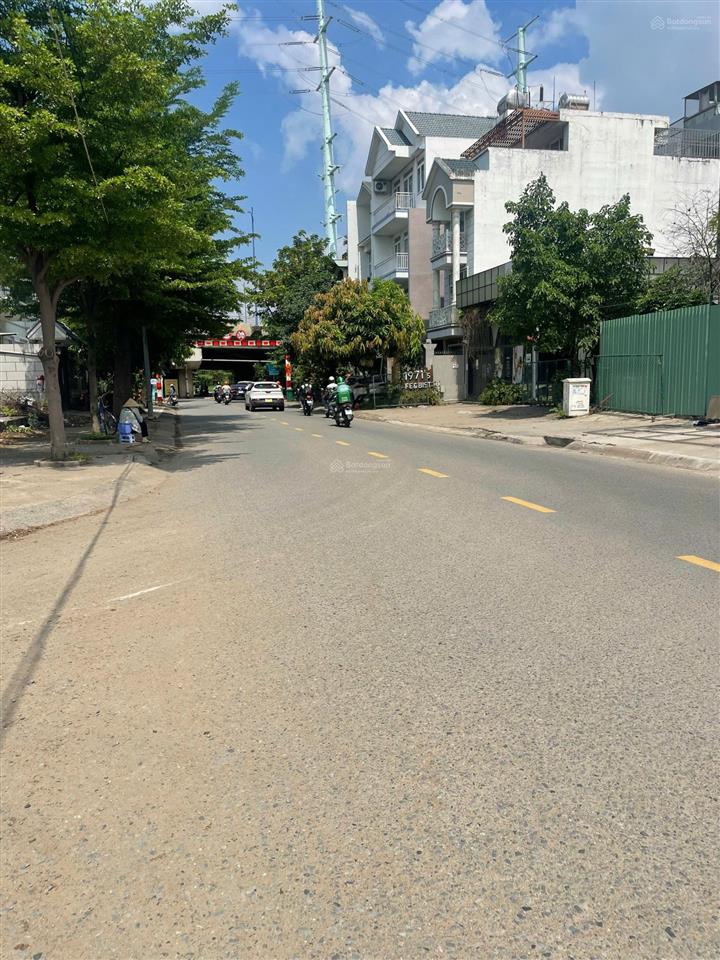 Bán căn nhà mtkd ngay đường nguyễn văn kỉnh, nhà 1 hầm 6 tầng  5x17  hđt 78tr  giá 21 tỷ còn tl