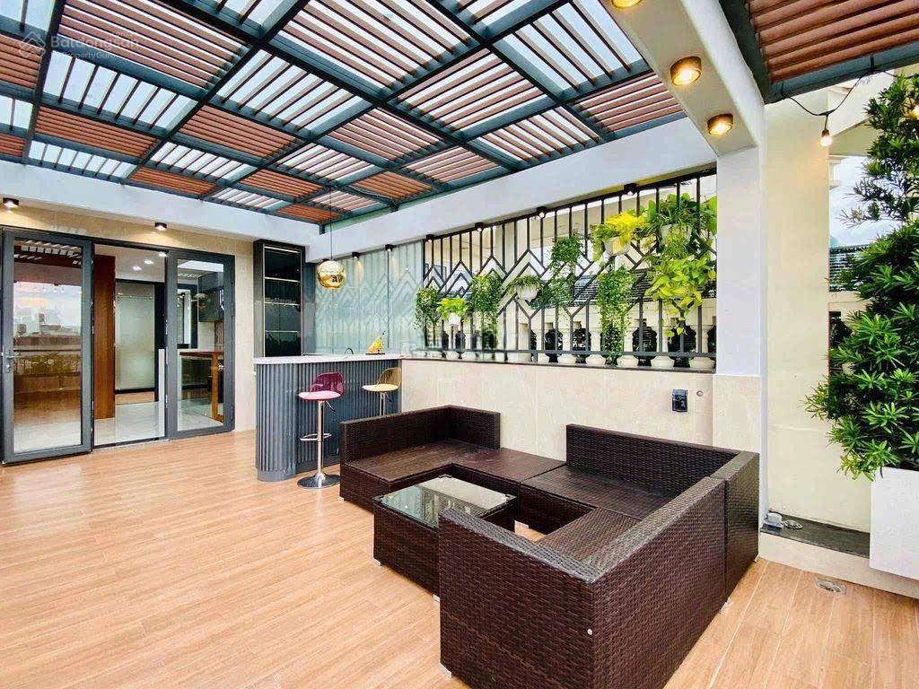 Bán căn nhà mtkd ngay đường nguyễn văn kỉnh, nhà 1 hầm 6 tầng  5x17  hđt 78tr  giá 21 tỷ còn tl