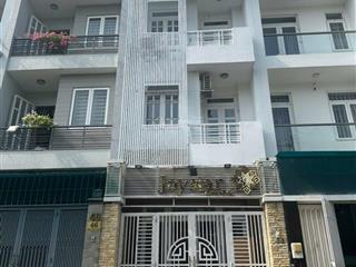 Căn nhà mtkd sát lê văn việt ngã tư thủ đức  4x17  3 tầng  hđt 38tr/th  14 tỷ  kv hiếm nhà bán