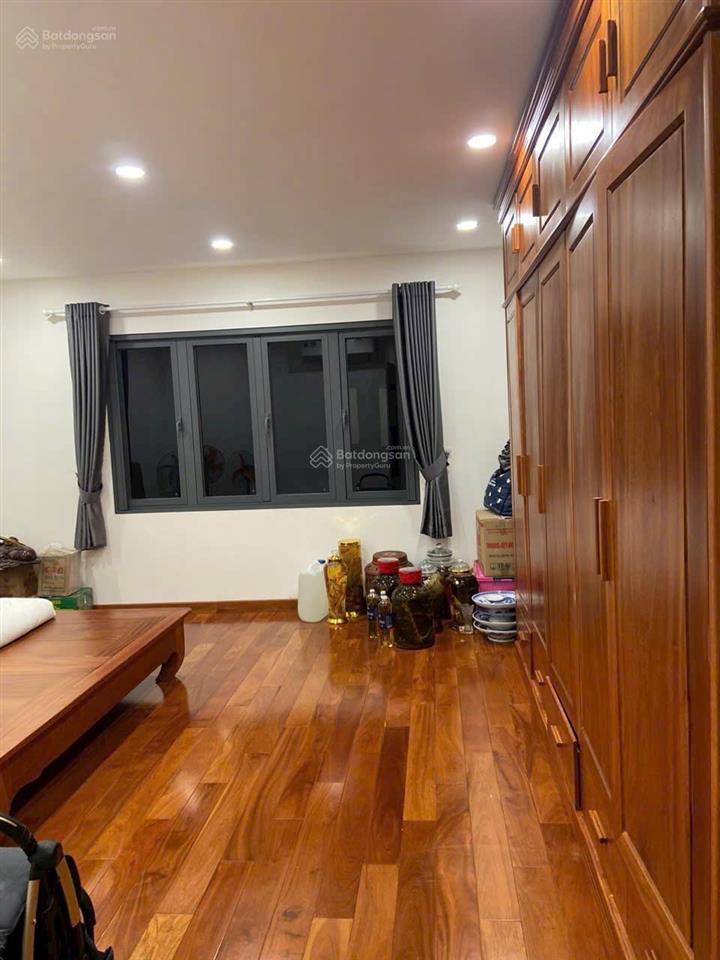 Căn nhà mtkd sát lê văn việt ngã tư thủ đức  4x17  3 tầng  hđt 38tr/th  14 tỷ  kv hiếm nhà bán