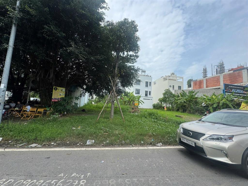 Khuôn đất xây building mặt tiền tại đường nguyễn văn kỉnh, quận 2. dt 8x20  xây 1h+7t. giá 33.5 tỷ