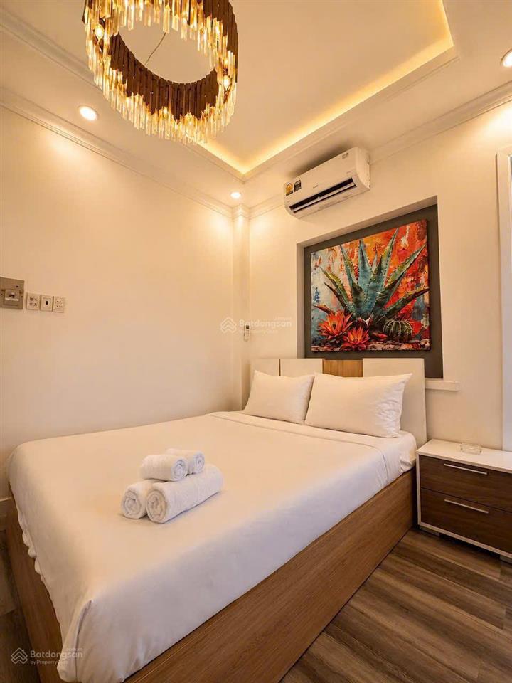Khó khăn trong giai đoạn hiện tại nên bán căn nhà 1h+7t  7x19m đường an dương vương, q5. giá 38 tỷ