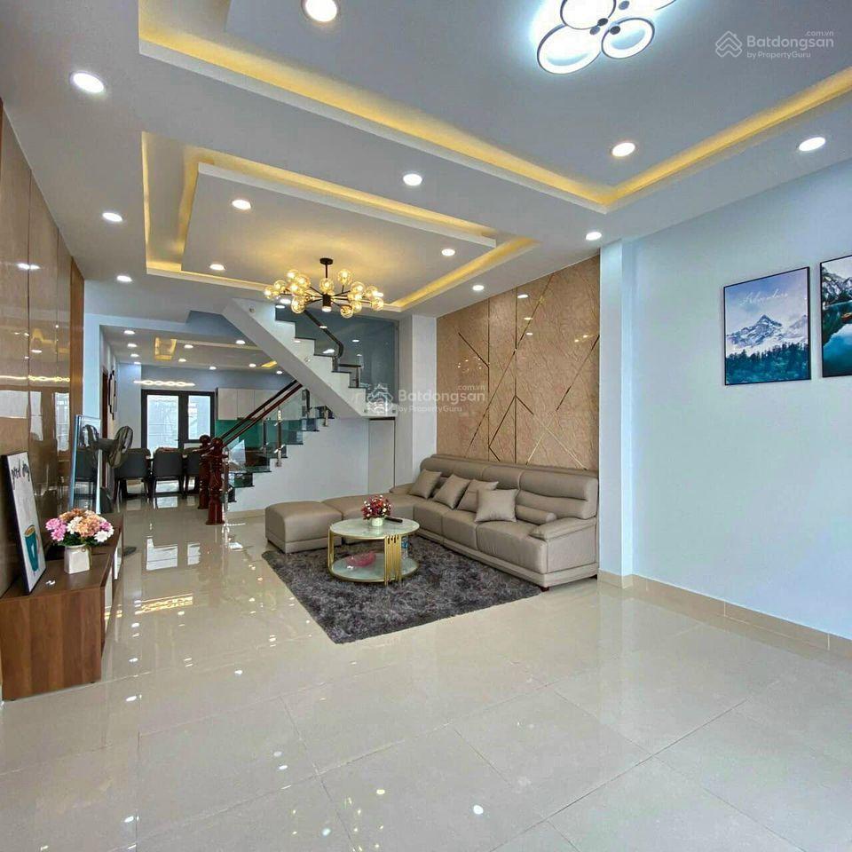 Cho thuê biệt thự ngay gia hoà gần đỗ xuân hợp, global city 2l 4pn.  0901 193 ***