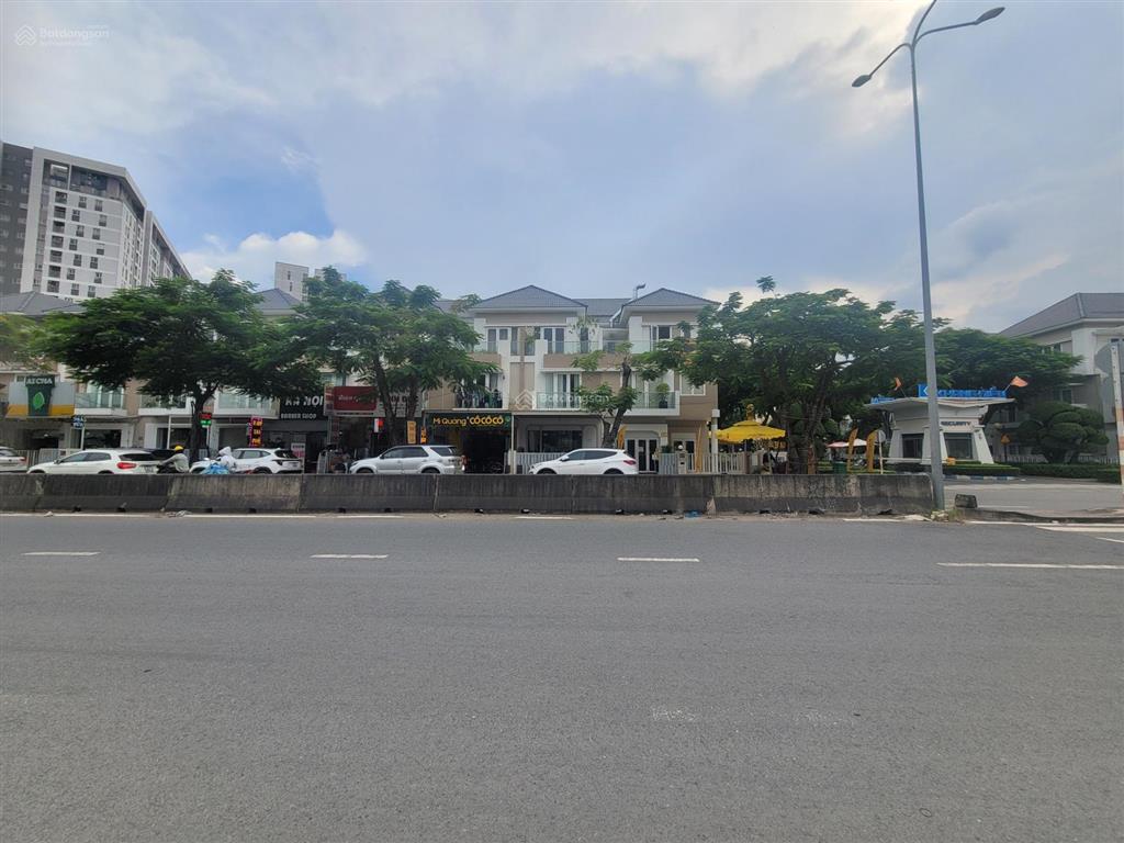 Cho thuê nhà mặt tiền liên phường 100150m2 từ 24tr gần đỗ xuân hợp.  0901 193 ***