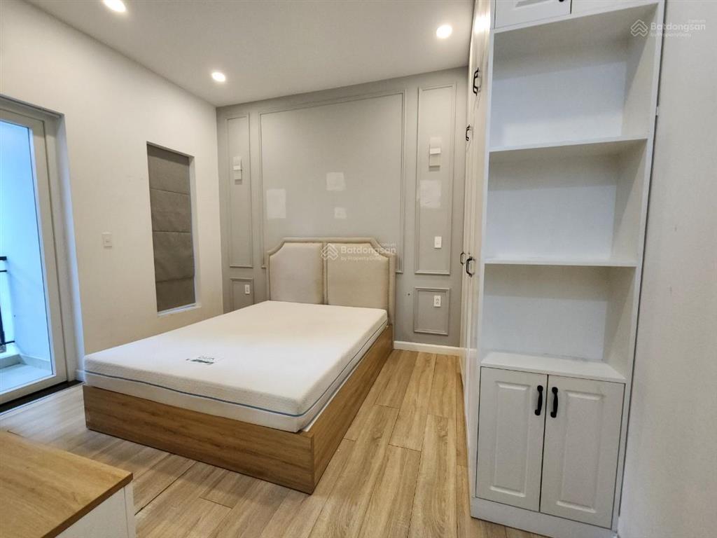 Cho thuê nhà 15tr 80m2 3 lầu, gara rộng gần khu vực đỗ xuân hợp, cầu năm lý.  0901 193 ***