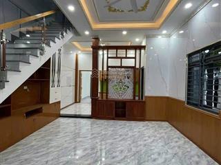Cho thuê biệt thự 230m2 2l4pn gần phạm văn đồng, kha vạn cân.  0901 193 ***