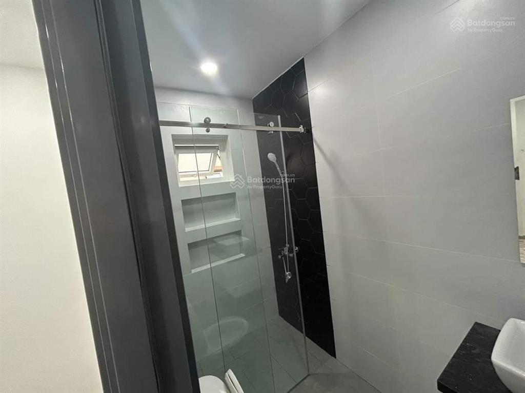 Cho thuê nhà riovista 17tr gần gia hòa, đỗ xuân hợp 5x15m 3 lầu 4pn, gara.  0901 193 ***