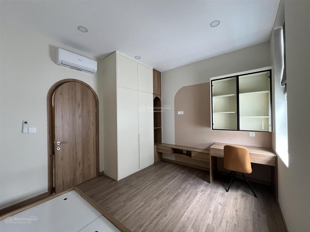 Cho thuê nhà gần khu vực đỗ xuân hợp, cầu năm lý 80m2 3l4pn giá 16tr.  0901 193 ***
