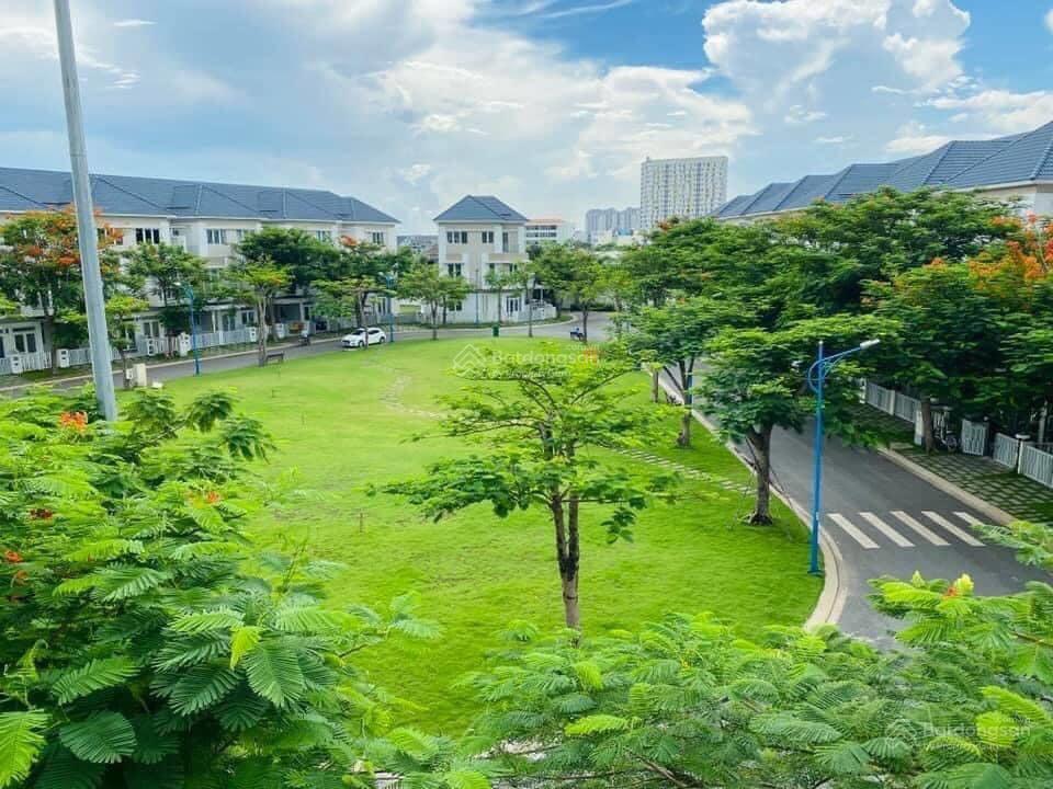 Cho thuê nhà merita 3l4pn từ 18tr gần liên phường, đỗ xuân hợp.  0901 193 ***