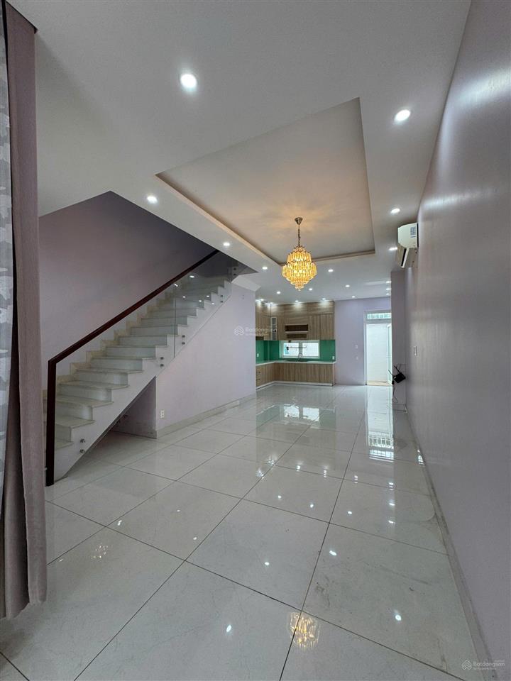 Cho thuê nhà kdc merita 19tr gần đỗ xuân hợp, liên phường, 3 lầu 4pn.  0901 193 ***