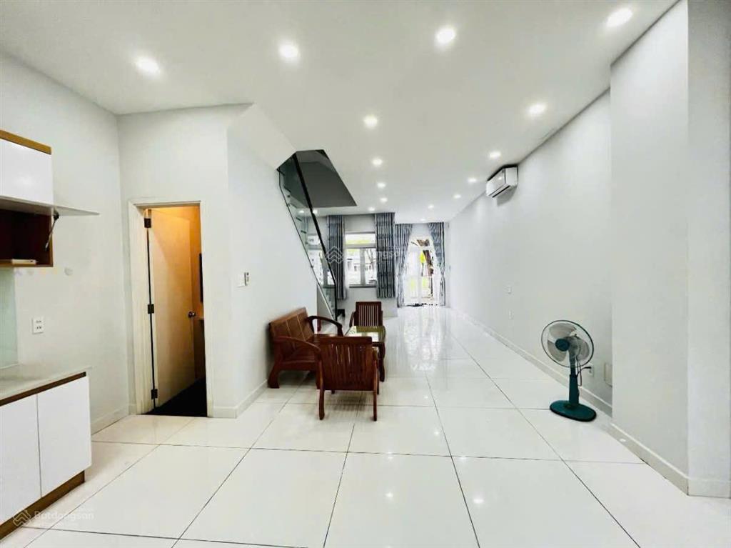 Cho thuê nhà merita 3l4pn từ 18tr gần liên phường, đỗ xuân hợp.  0901 193 ***