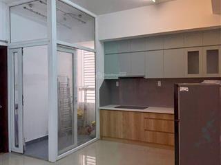 Bán gấp cc phú đạt , 2pn 1wc lầu cao thoáng có ban công