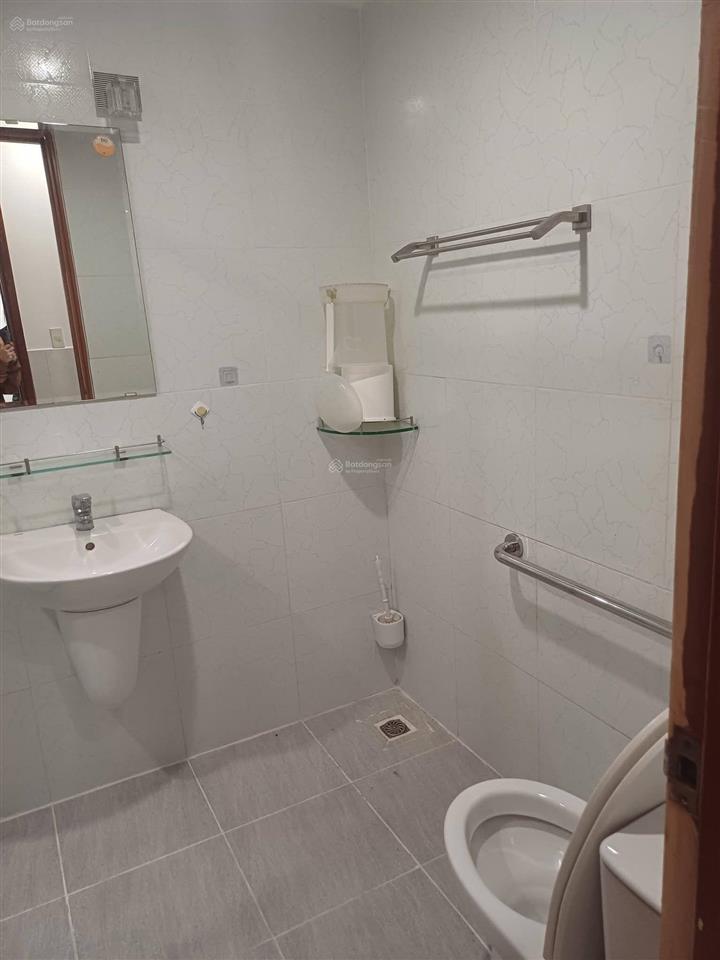 Bán gấp chung cư thanh niên, 2pn 2wc 83m², căn góc
