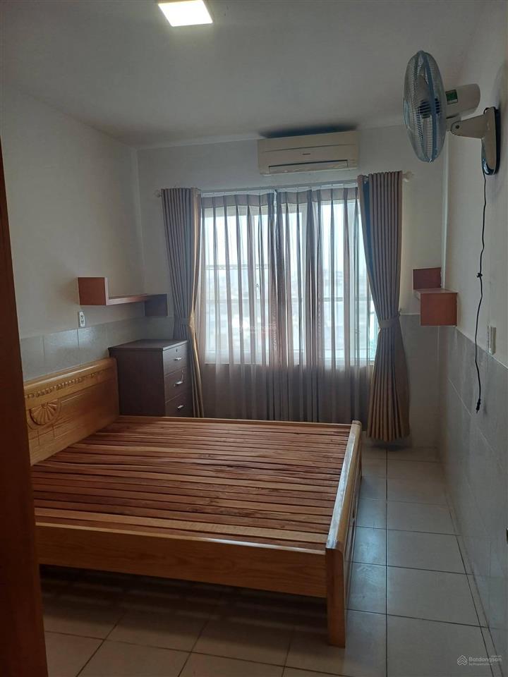 Bán gấp chung cư thanh niên, 2pn 2wc 83m², căn góc