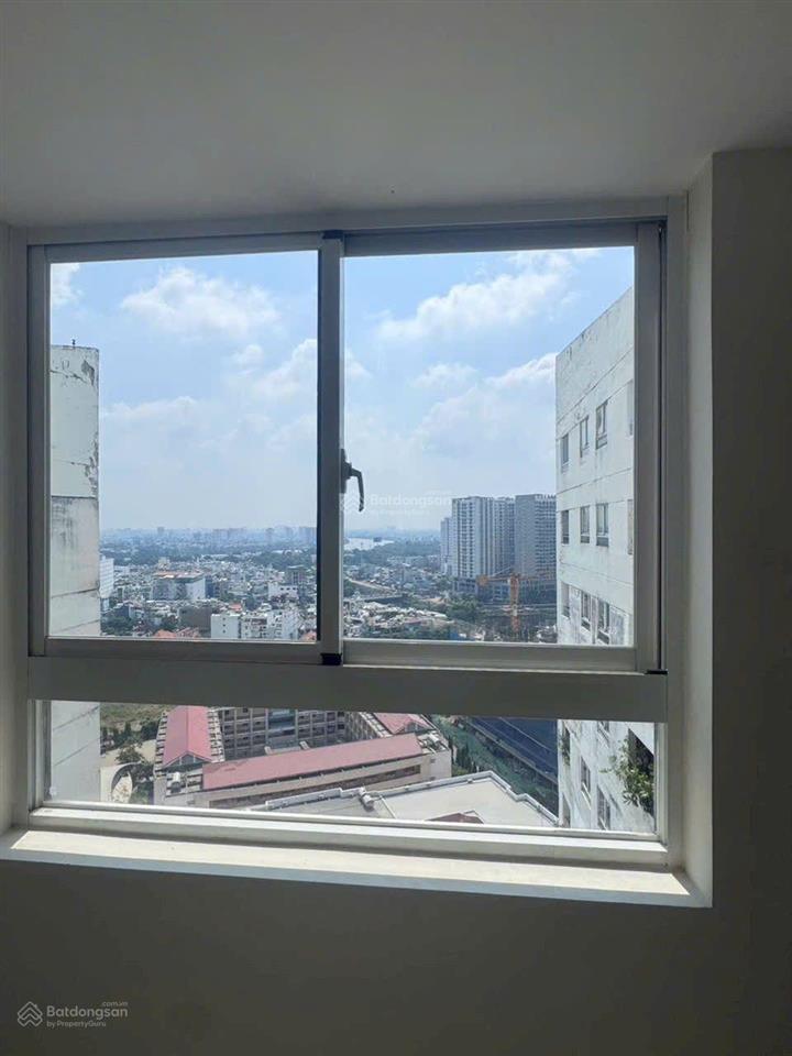 Bán gấp chung cư 1050 2pn 1wc nhà đẹp