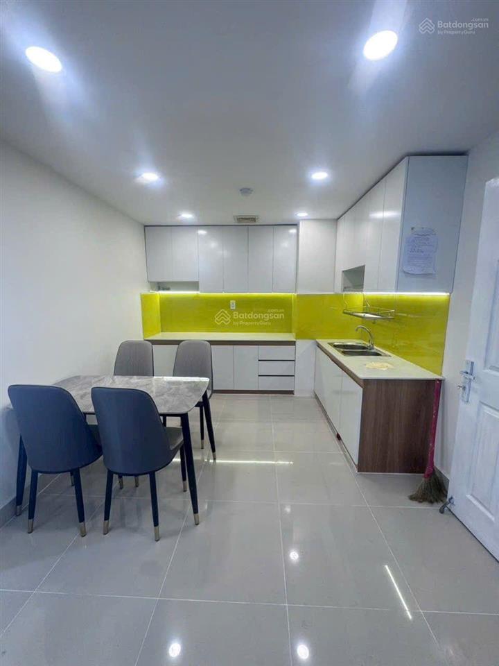 Bán gấp chung cư 1050 2pn 1wc nhà đẹp
