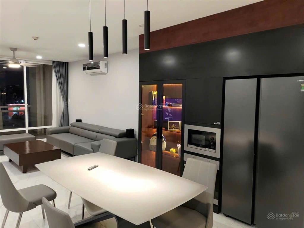 Bán gấp căn officetel, 38m², nội thất cơ bản view kênh, nhà đẹp
