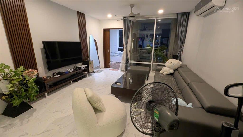 Bán gấp chung cư horizon, 2pn 2wc full nội thất cao cấp đẹp.