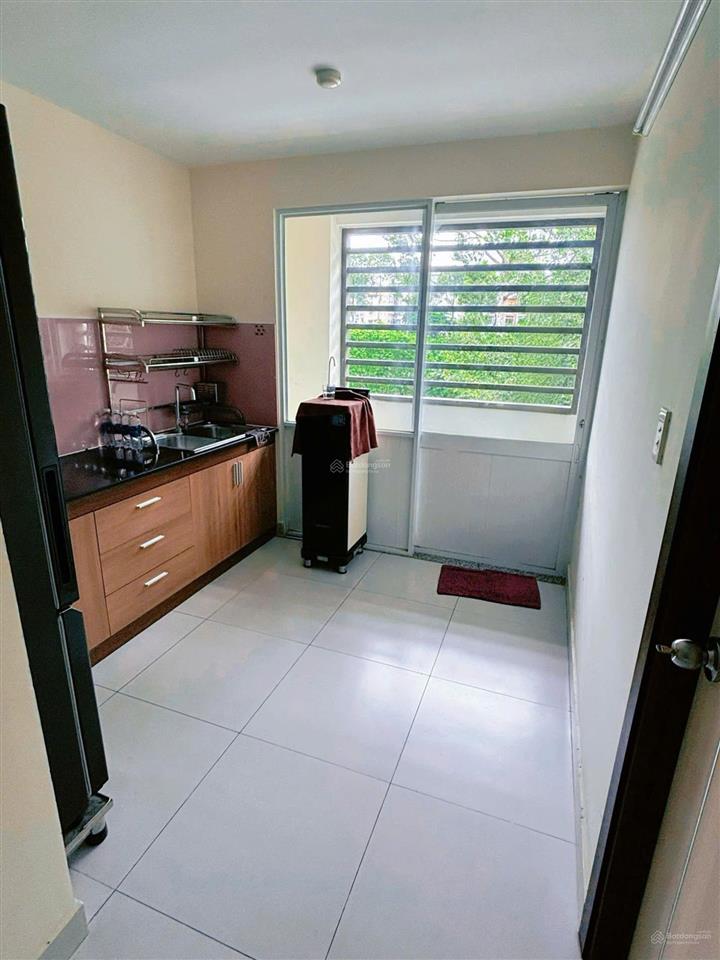 Bán gấp căn hộ chung cư b2 2pn 2wc, căn góc
