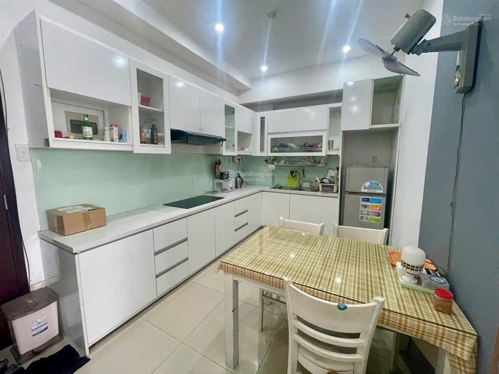 Cho thuê gấp cc sgc nguyễn cửu vân, 2pn 2wc full nt đẹp
