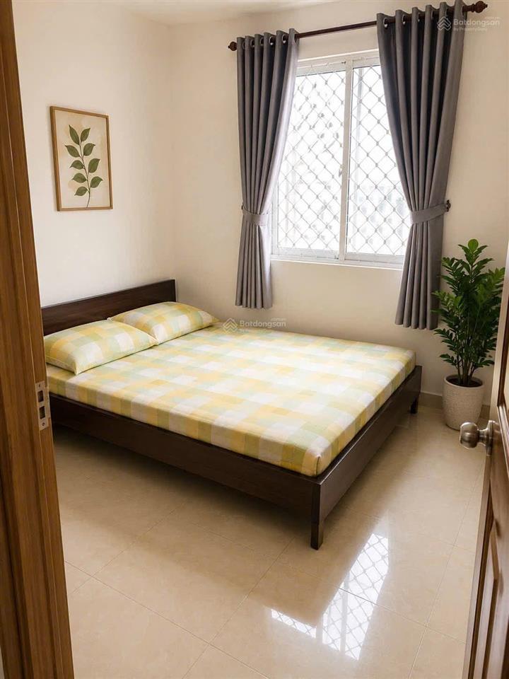 Cho thuê chung cư 243 nguyễn thượng hiền 2pn 2wc, 97m2 siêu rộng