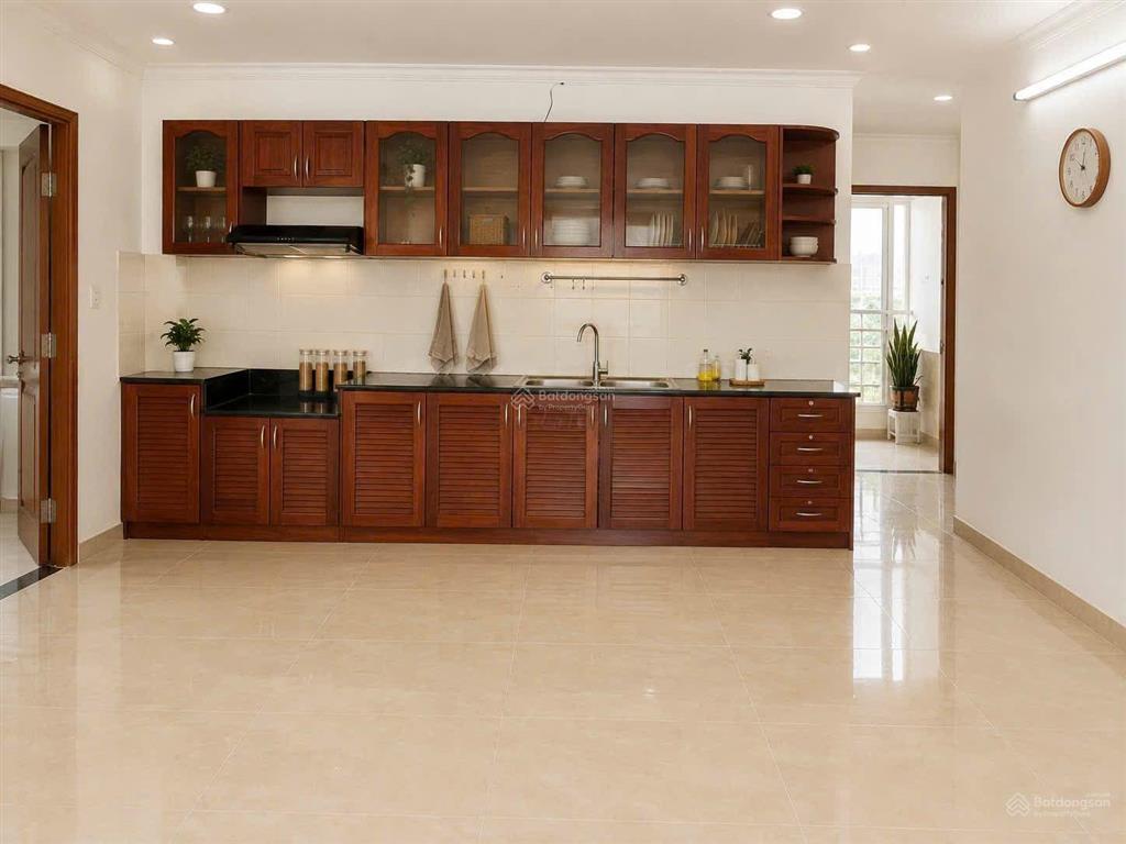 Cho thuê chung cư 243 nguyễn thượng hiền 2pn 2wc, 97m2 siêu rộng