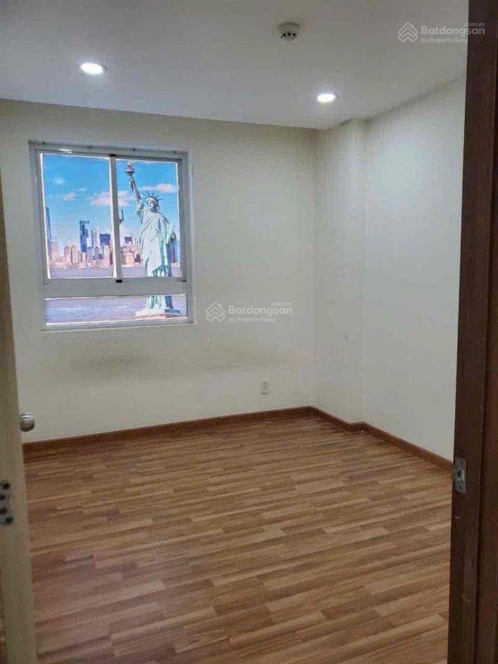 Bán gấp căn b1, 2pn 2wc lầu cao thoáng, nhà mới sơn sửa đẹp